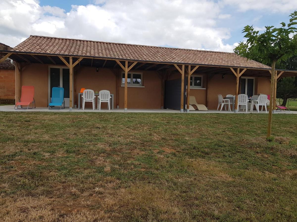 Gite Equestre Domaine Des Crins - Monpazier Capdrot Exterior photo